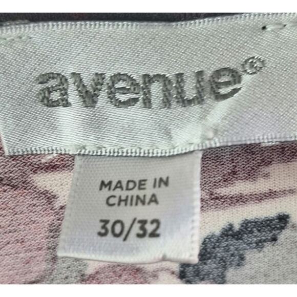 Avenue Women 5x Red/Black Swirl Print Faux Wrap Slinky Blouse Top - Picture 3 of 5